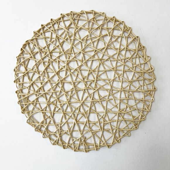 Woven Raffia Grasscloth Chargers - Set of 4 | Coastal | Nautical | Summer House - Picture 3 of 5